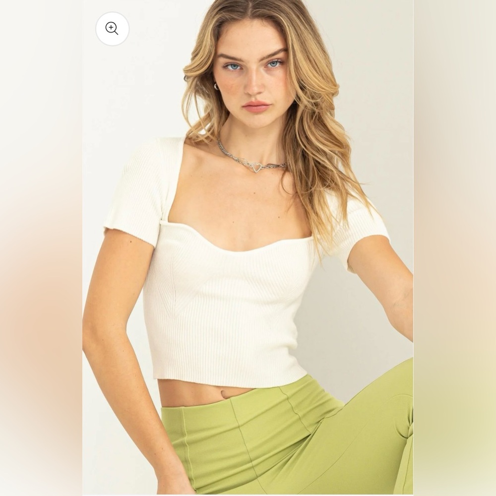Double Zero Women Size Large Ivory White Ribbed Sweetheart Neck Short Sleeve Top